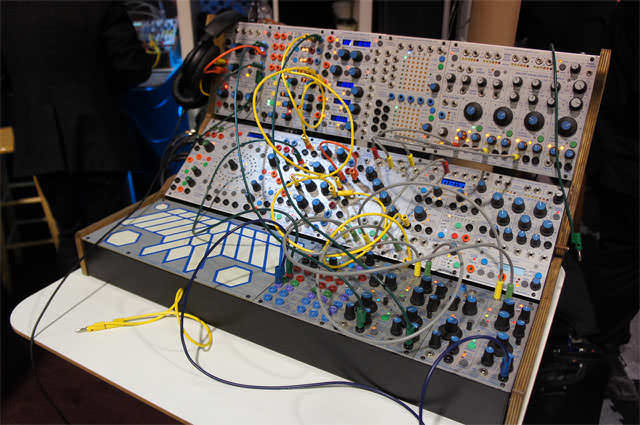 Buchla_200e_1