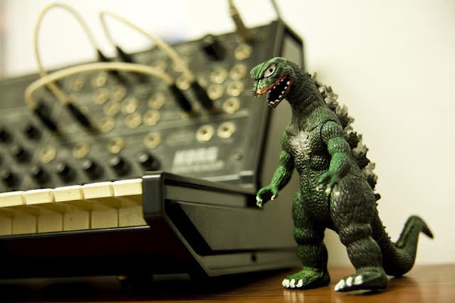 Synthesizer_Studio_Hamburg_1