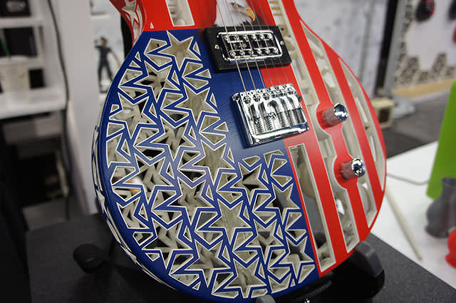 3D_Systems_Cubify_3D_Printed_Guitar_4