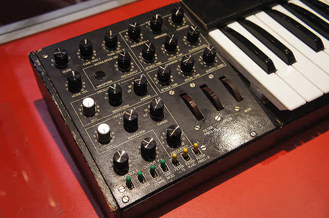 Clavia_DMI_Nord_Lead_Prototype_2