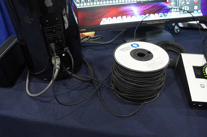 Corning - Thunderbolt Optical Cable