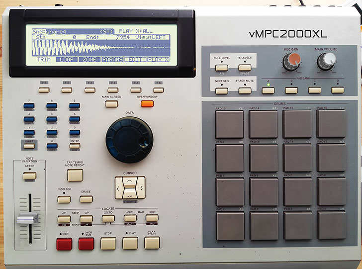 ドラム・サンプラーの名機、AKAI MPC2000XLを忠実に再現したソフト音源、「vMPC2000XL」が無償公開 - ICON