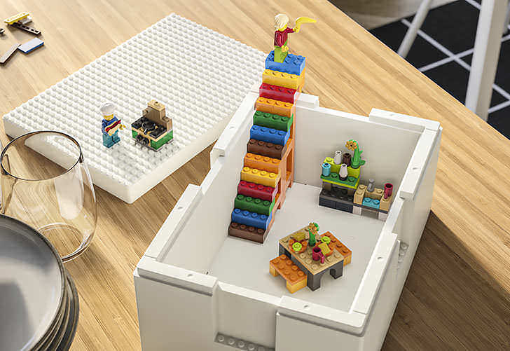 IKEA and LEGO - BYGGLEK
