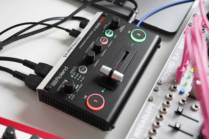 2022年のクリスマス 中古 Roland V-02HD MK II、あなたの映像制作を