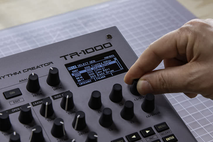 Roland - TR-1000 Interview