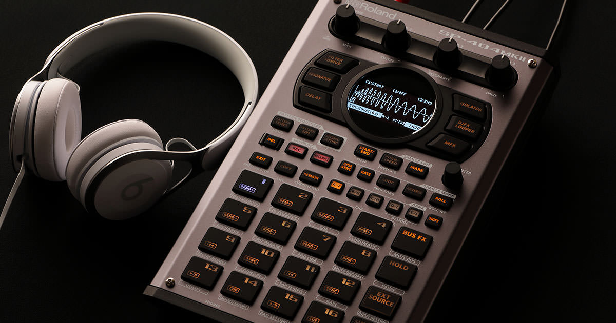 Roland SP-404 MKII ローランド サンプラー エフェクター Roland - SP-404MKII | Creative Sampler and Effector